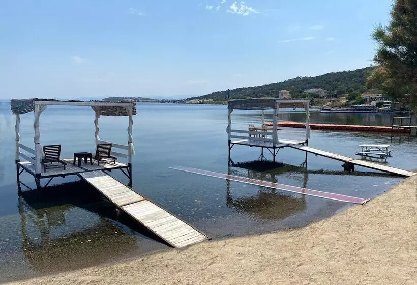 Cundavilla Hotel & Suites