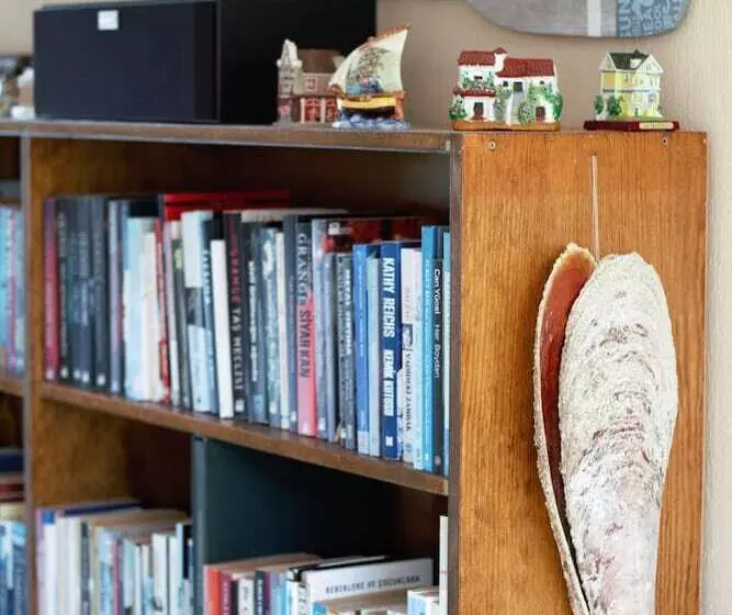 Cundavilla Hotel & Suites