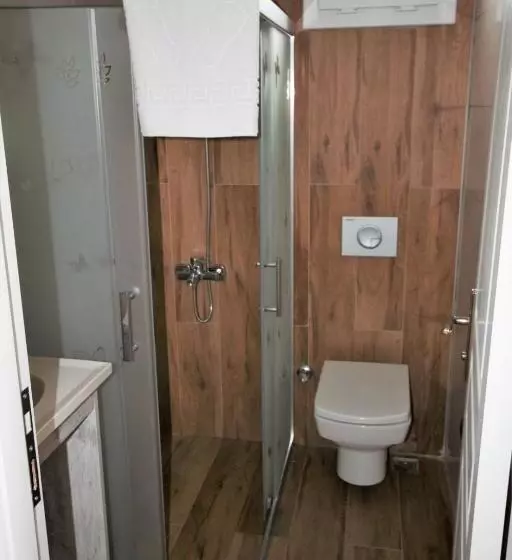 Cundavilla Hotel & Suites