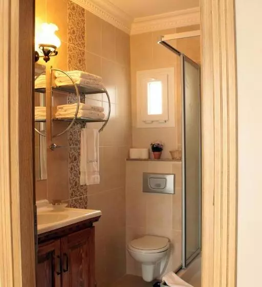 Cundavilla Hotel & Suites