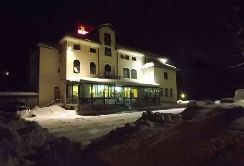 호텔 Albergo Ristorante Turchino