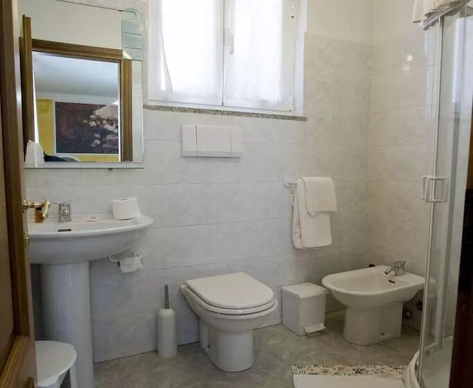 호텔 Albergo Ristorante Turchino