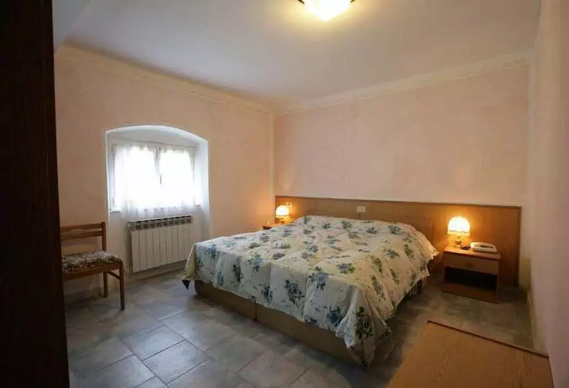 호텔 Albergo Ristorante Turchino