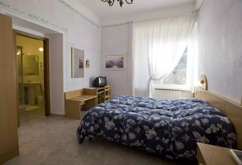 호텔 Albergo Ristorante Turchino