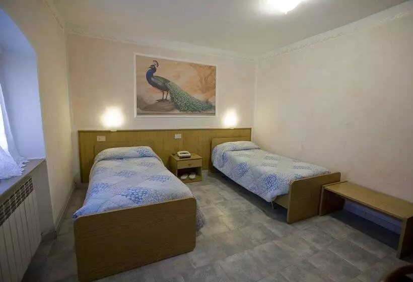 호텔 Albergo Ristorante Turchino