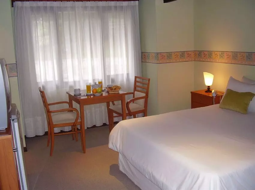 ホテル Altos Los Pioneros & Spa