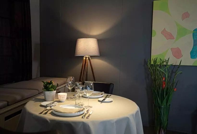 Отель Anna's Place