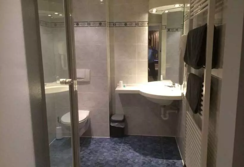 Отель Anna's Place