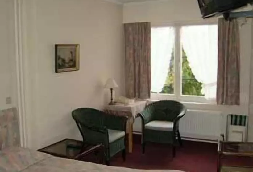 Hotel Gillis Eight By Romy&travis