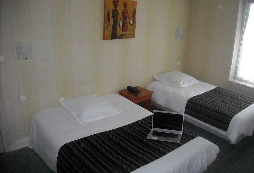 בית מלון כפרי De Rennes