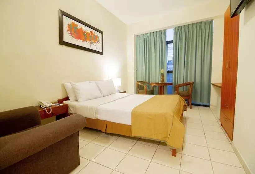 Отель El Dorado Express