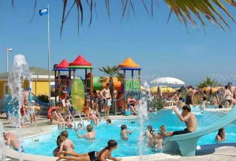 هتل Elite Cattolica
