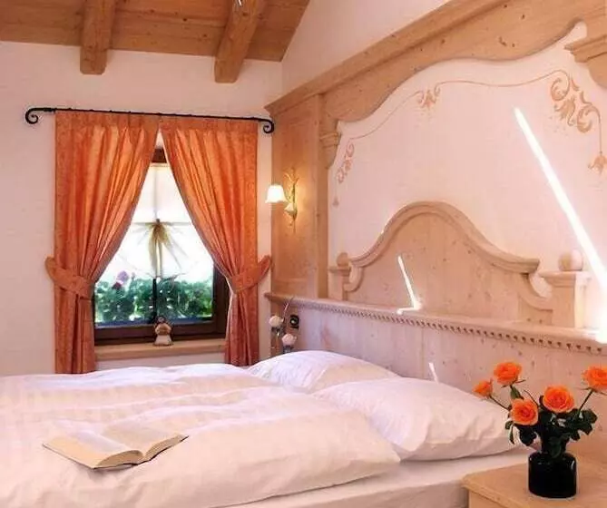 فندق Fonte Dei Veli