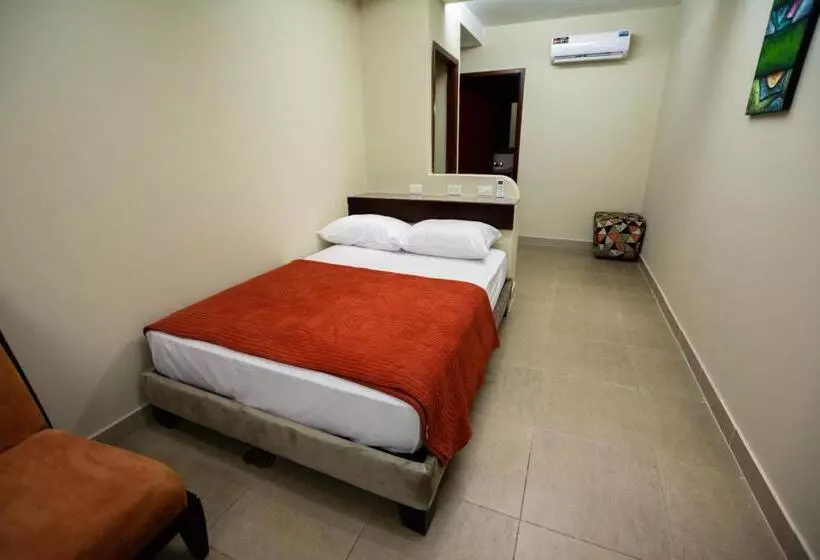 酒店 Hm International