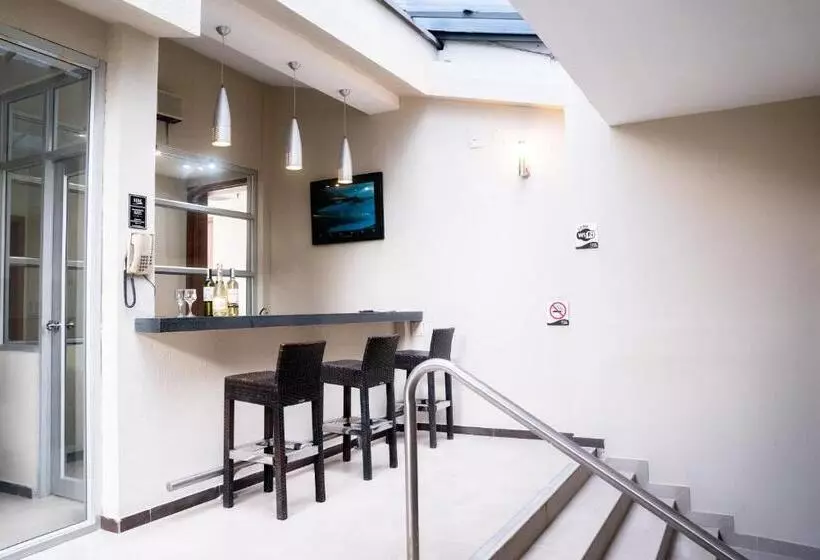 酒店 Hm International