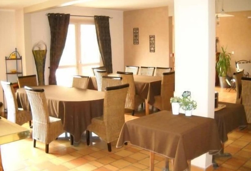 ホテル Hôtel Des Vignes