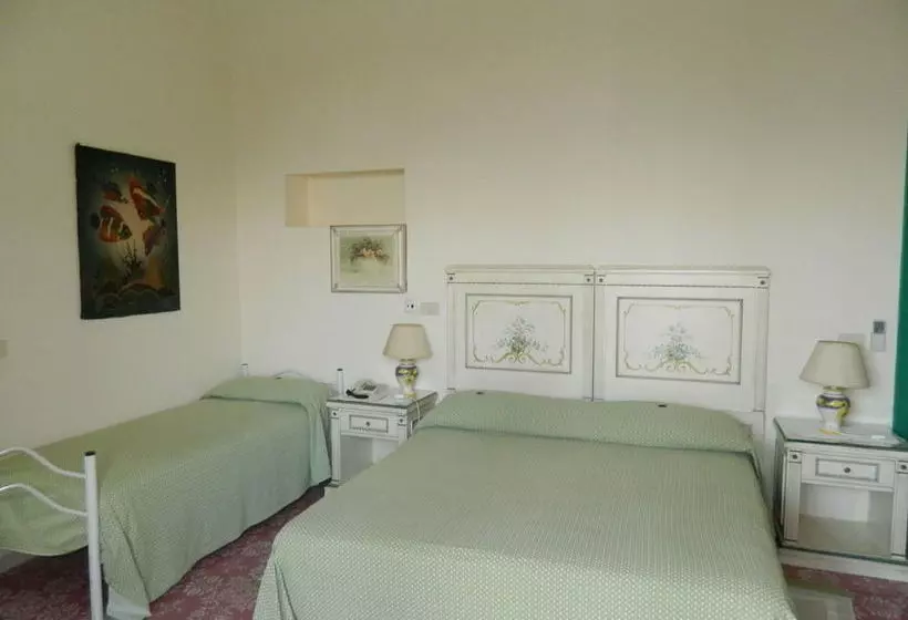 ホテル Il Fortino