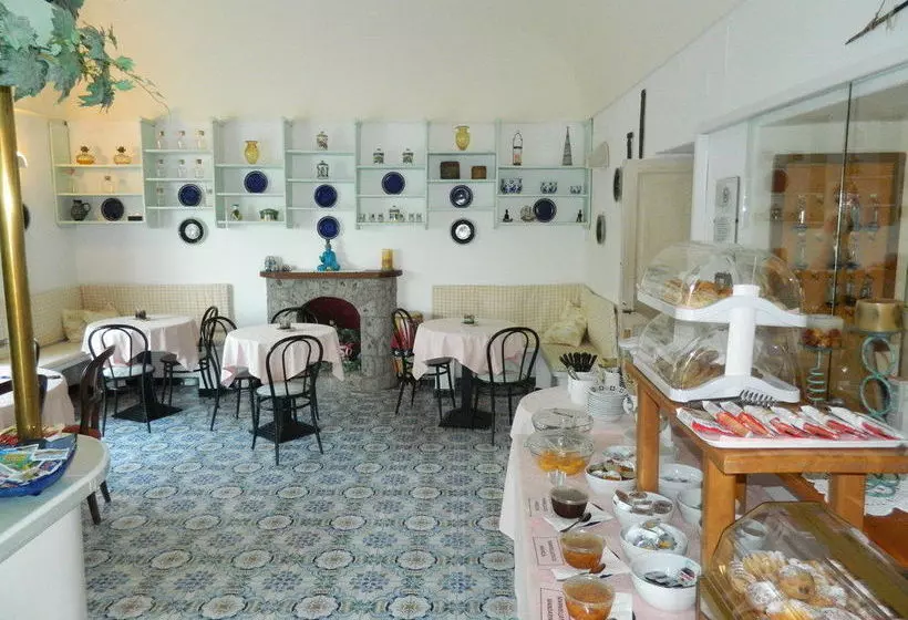 ホテル Il Fortino