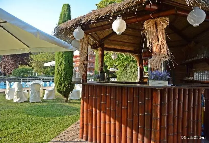 ホテル Le Rotonde