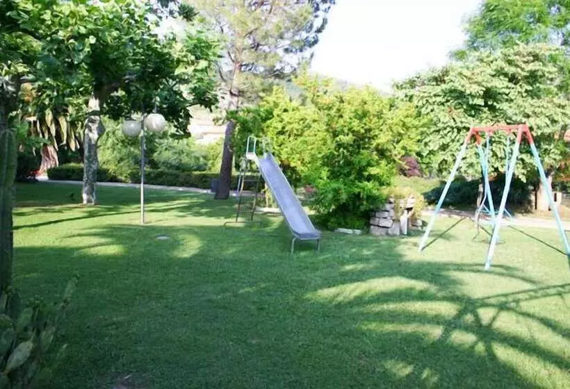 ホテル Le Rotonde