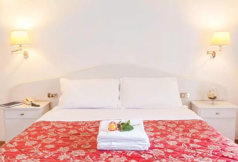 ホテル Le Rotonde