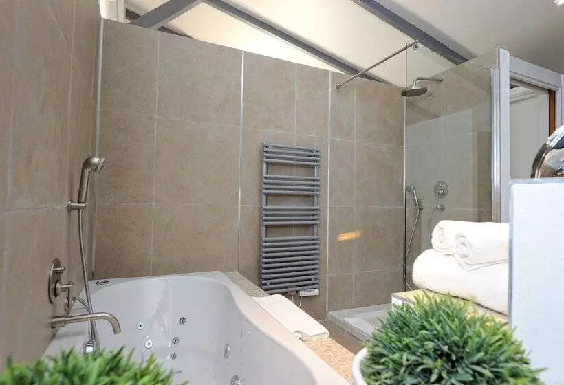 ホテル Lodge De Charme A Cheda