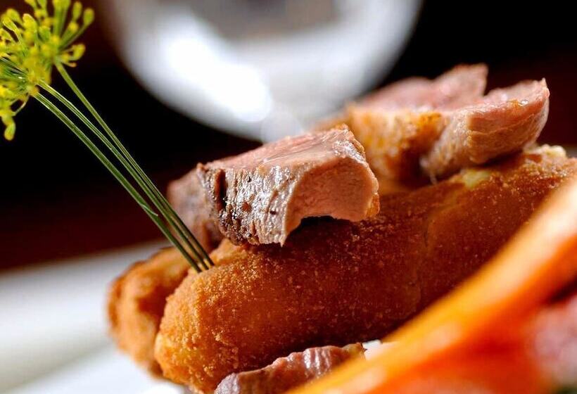 Logis Hotel Restaurant Des Gorges Du Tarn