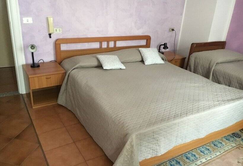 בית מלון כפרי Luina