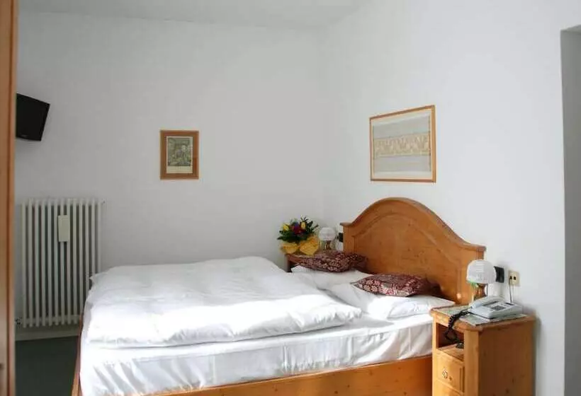 בית מלון כפרי Oasi