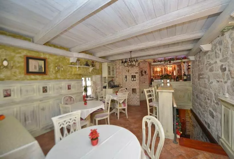 בית מלון כפרי Monte Cristo