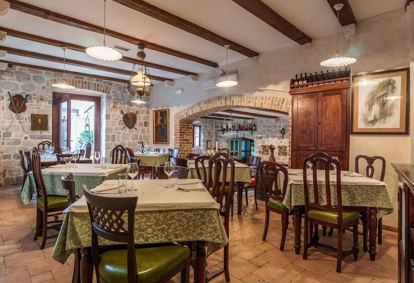 בית מלון כפרי Monte Cristo