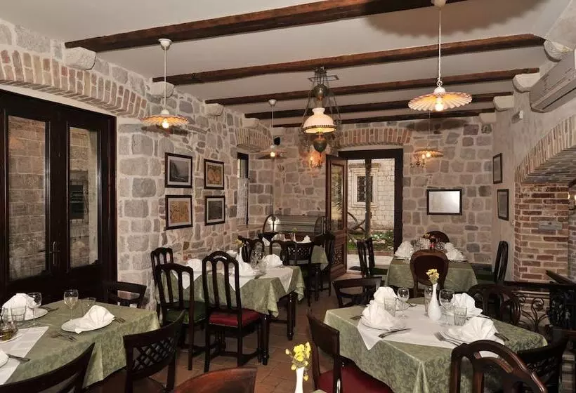 בית מלון כפרי Monte Cristo