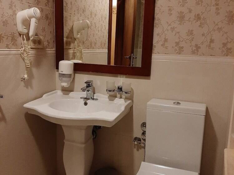 בית מלון כפרי Monte Cristo