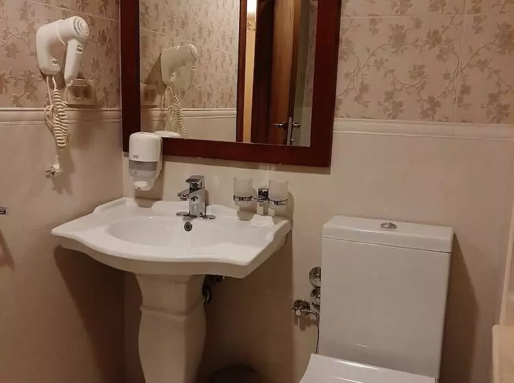 בית מלון כפרי Monte Cristo