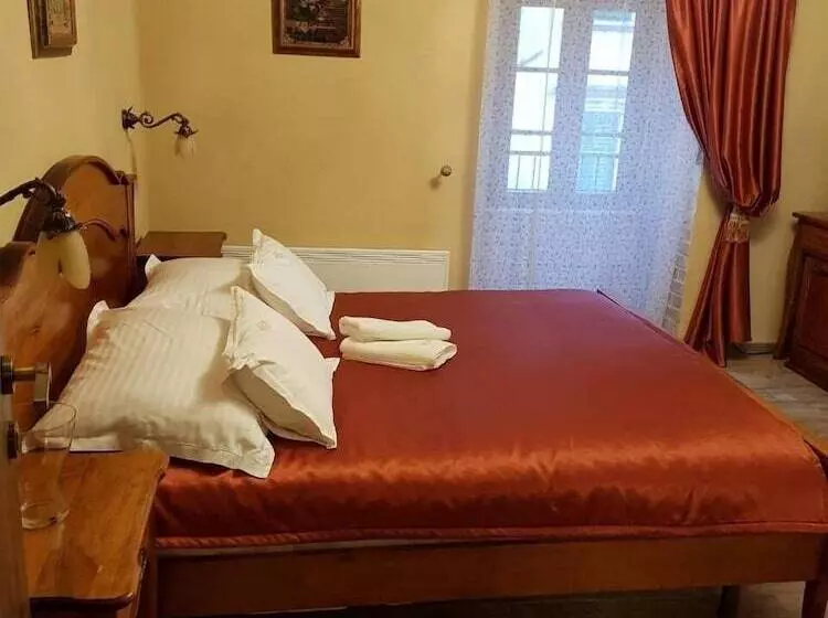 בית מלון כפרי Monte Cristo