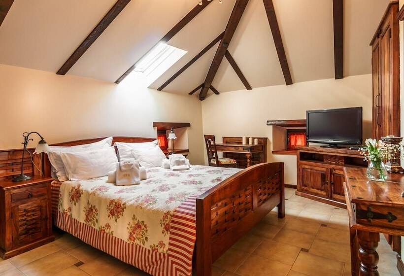 בית מלון כפרי Monte Cristo