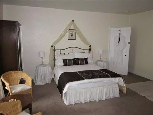 فندق Nafferton Farm