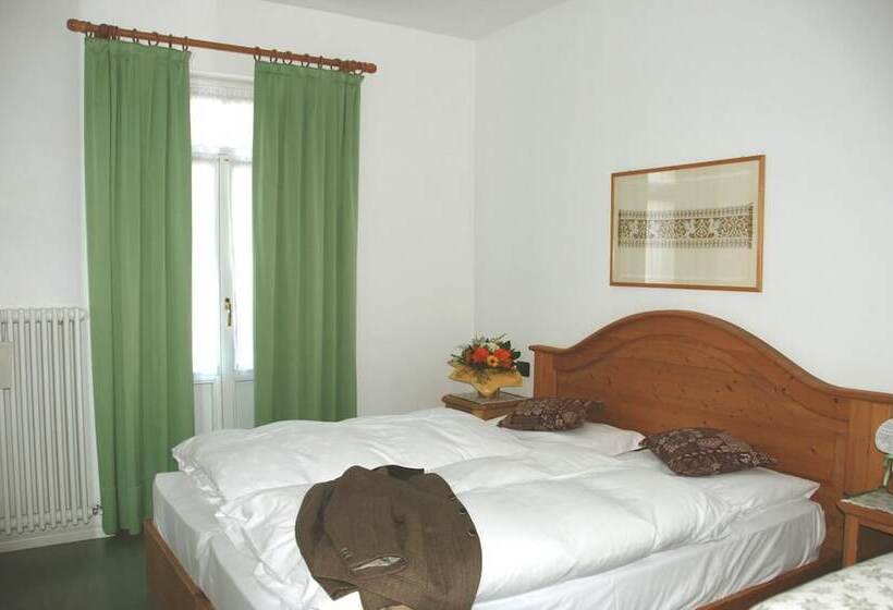 בית מלון כפרי Oasi