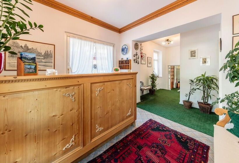 בית מלון כפרי Oasi