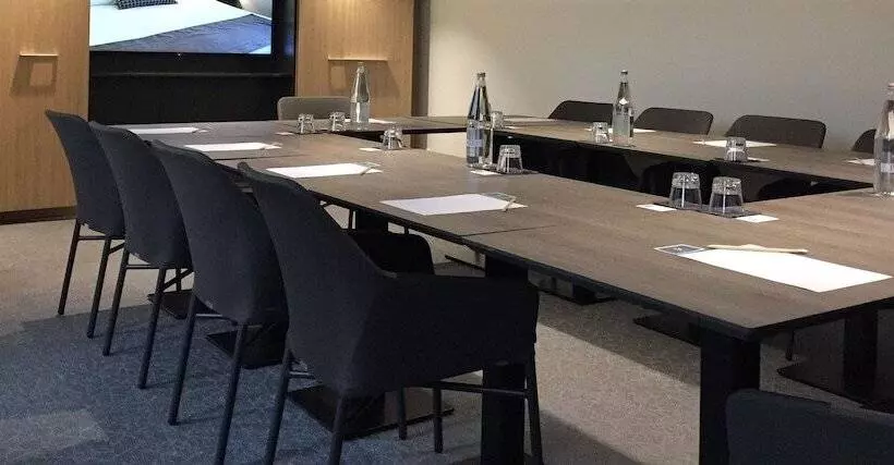 Hotell Logis Hôtel & Restaurant Les Mouettes Larmor Plage, Proche De Lorient