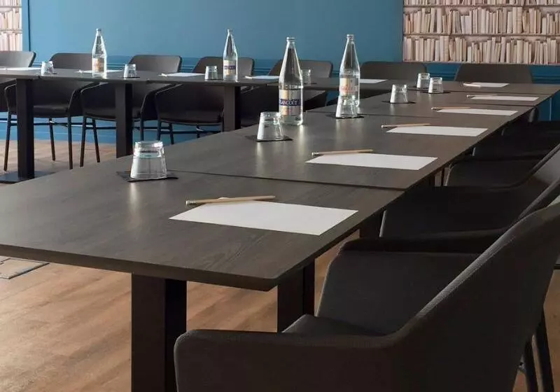 Hotell Logis Hôtel & Restaurant Les Mouettes Larmor Plage, Proche De Lorient