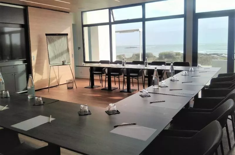 Hotell Logis Hôtel & Restaurant Les Mouettes Larmor Plage, Proche De Lorient