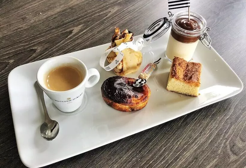 Hotell Logis Hôtel & Restaurant Les Mouettes Larmor Plage, Proche De Lorient