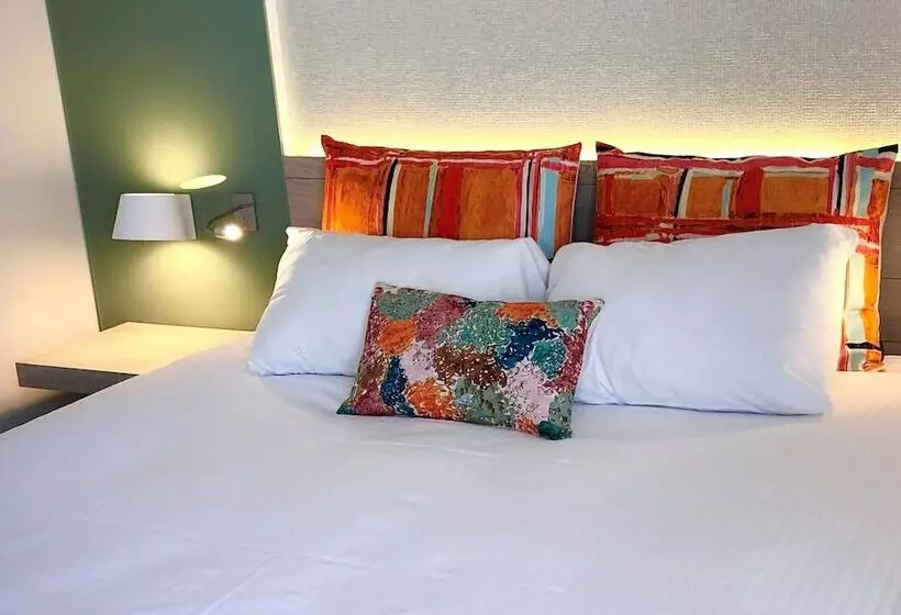 Hotell Logis Hôtel & Restaurant Les Mouettes Larmor Plage, Proche De Lorient