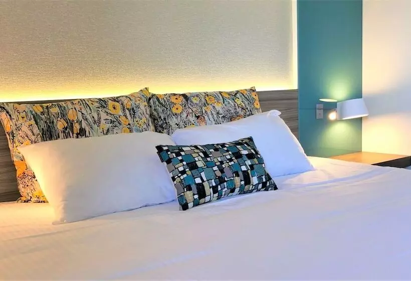 Hotell Logis Hôtel & Restaurant Les Mouettes Larmor Plage, Proche De Lorient