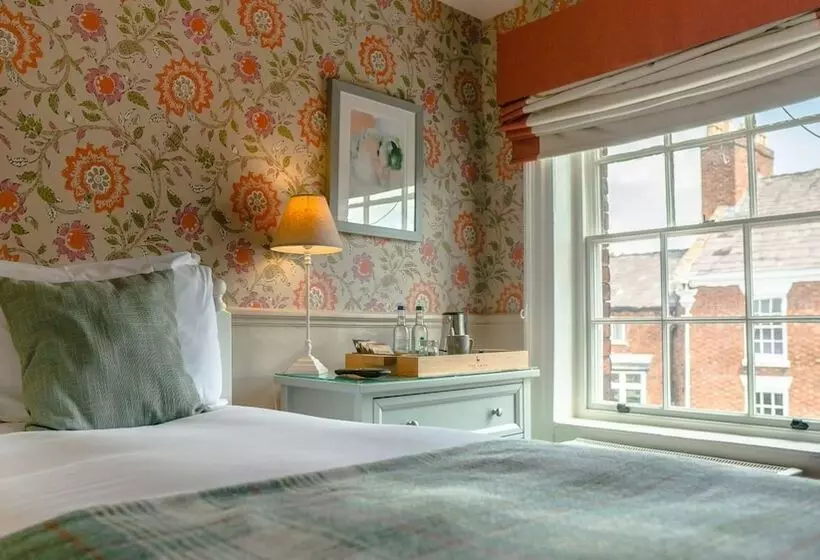 Hotel The Swan At Tarporley