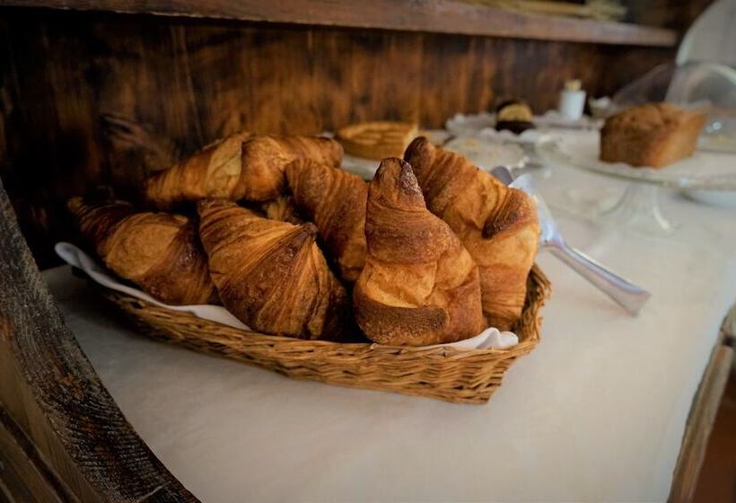 فندق Torre Del Sole