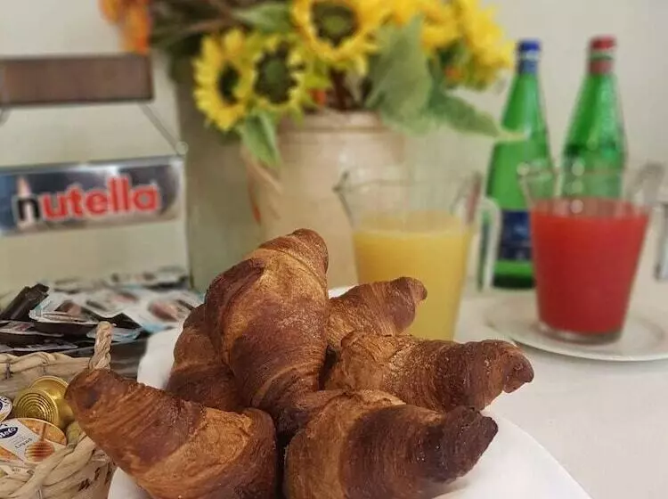 ホテル Torre Del Sole