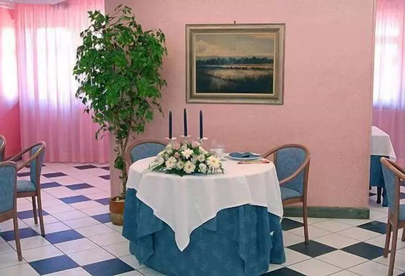 ホテル Torre Del Sole