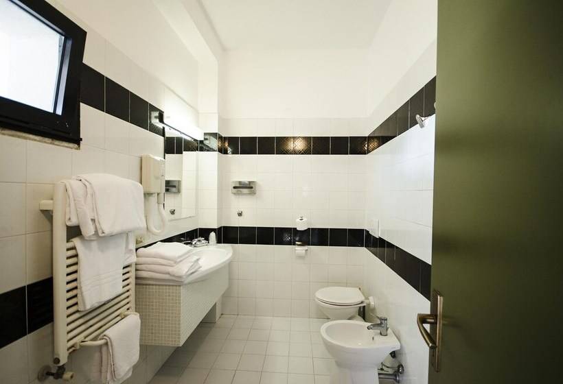 فندق Torre Del Sole